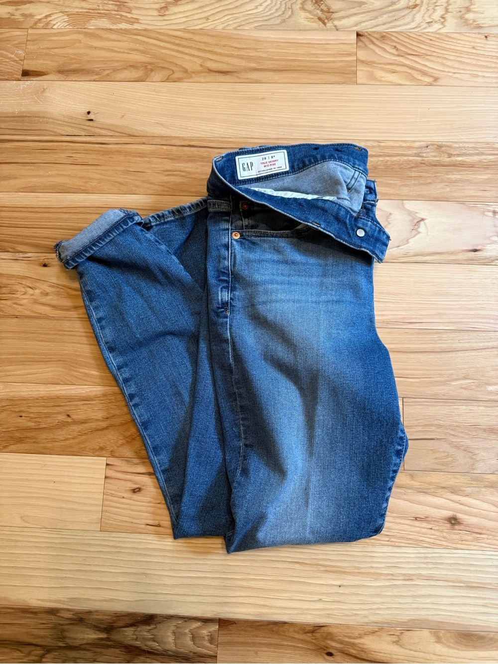 GAP Women's Skinny Jeans in Blue Denim